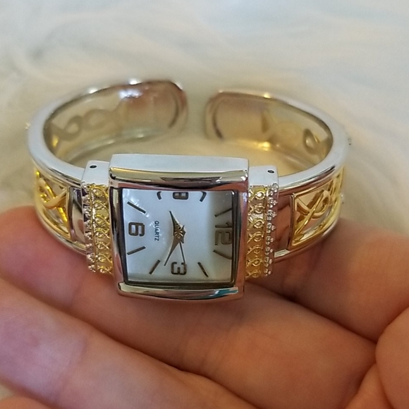 Accutime Watch Co. Lifestyle Timepieces Bangle - Picture 11 of 13